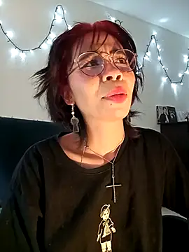 Snapshot of dolliette24 chatting on November 13, 2025, 4:11 am dolliette24 online show from November 13, 2025, 4:11 am