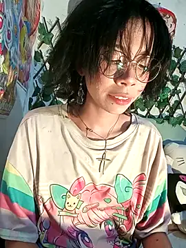 dolliette24 online show from December 19, 2025, 3:24 am