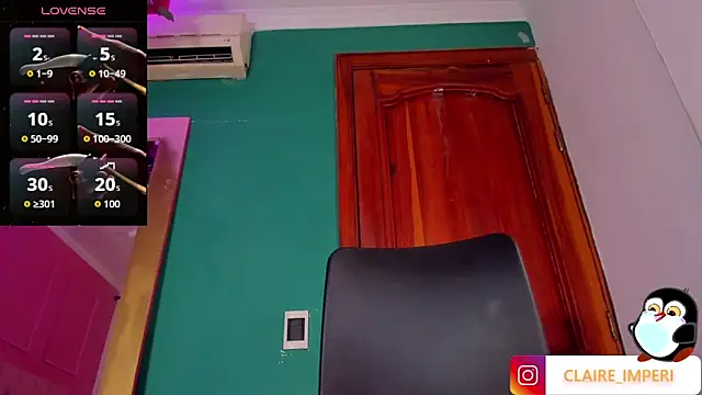 CLAIRE EMPIRE online show from November 5, 2025, 8:03 am