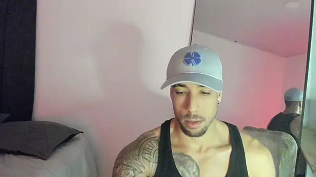 ThiagoLugo online show from October 23, 2025, 5:29 am