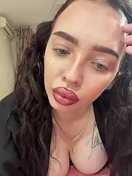 Snapshot of Hannah_xBaby chatting on November 30, 2025, 11:58 am Hannah xBaby online show from November 30, 2025, 11:58 am