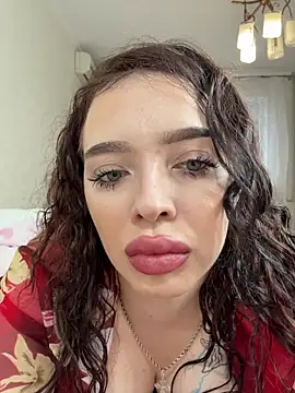 Snapshot of Hannah_xBaby chatting on December 5, 2025, 10:02 am Hannah xBaby online show from December 5, 2025, 10:02 am