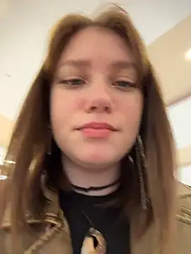 lucy-joy online show from April 30, 2026, 8:31 am