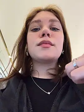 Snapshot of lucy-joy chatting on June 26, 2026, 8:30 am lucy-joy online show from June 26, 2026, 8:30 am