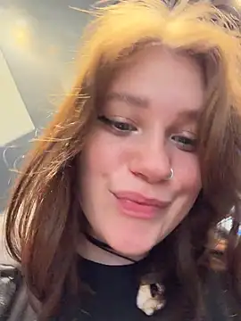 Snapshot of lucy-joy chatting on June 27, 2026, 7:24 am lucy-joy online show from June 27, 2026, 7:24 am