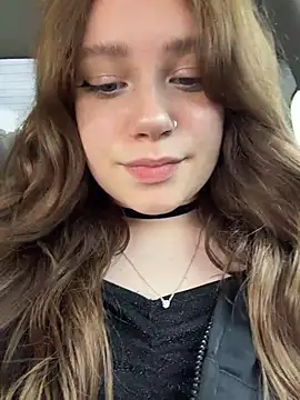 Snapshot of lucy-joy chatting on July 26, 2026, 10:22 am lucy-joy online show from July 26, 2026, 10:22 am