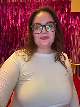 Snapshot of MariaMirabella chatting on May 22, 2026, 7:19 pm MariaMirabella online show from May 22, 2026, 7:19 pm