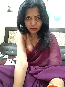 Yourhotsweetgirl online show from January 10, 2026, 2:02 am