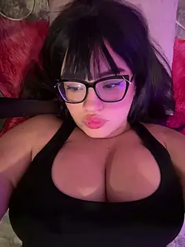 Emily Taylor2 online show from June 21, 2026, 2:03 am