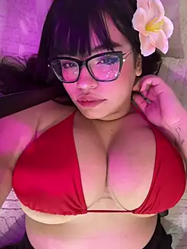 Emily Taylor2 online show from July 11, 2026, 2:03 am