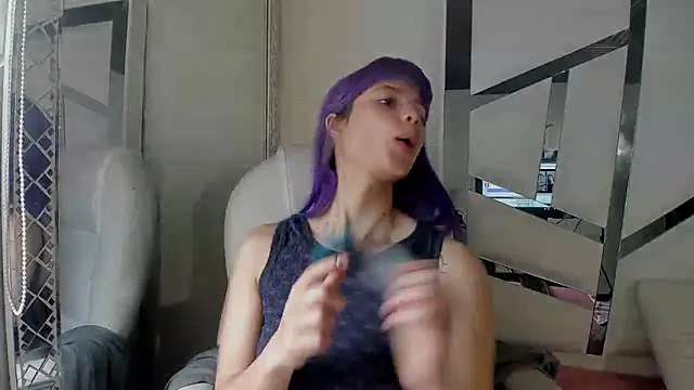 barbieambar online show from September 19, 2025, 12:28 pm