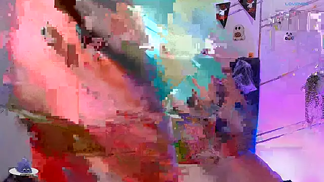 Camilla Miller01 online show from October 23, 2025, 1:21 pm