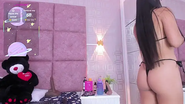 Snapshot of AmyStar1 chatting on July 3, 2026, 9:43 pm AmyStar1 online show from July 3, 2026, 9:43 pm