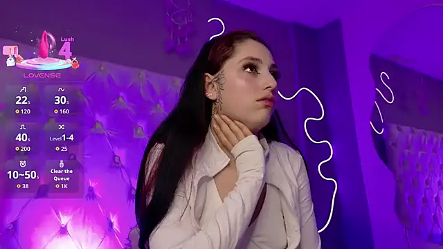 Snapshot of Megan__cole1 chatting on November 5, 2025, 3:50 am Megan cole1 online show from November 5, 2025, 3:50 am