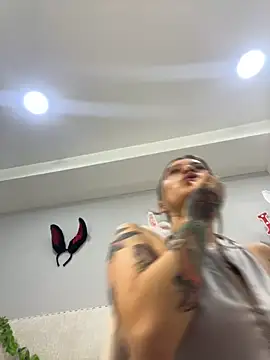 Snapshot of KoraSweett chatting on October 16, 2025, 4:52 pm KoraSweett online show from October 16, 2025, 4:52 pm