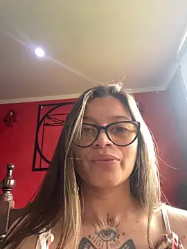 Snapshot of KoraSweett chatting on November 24, 2025, 6:29 pm KoraSweett online show from November 24, 2025, 6:29 pm