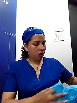 Snapshot of Yanis_Ariel12 chatting on November 19, 2025, 10:59 am Yanis Ariel12 online show from November 19, 2025, 10:59 am