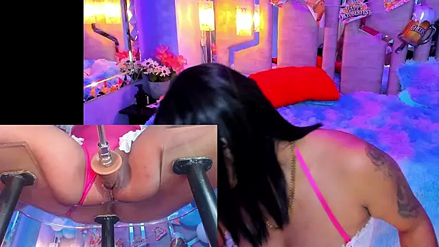 Snapshot of Gina_Kurt chatting on October 7, 2025, 2:31 am Gina Kurt online show from October 7, 2025, 2:31 am