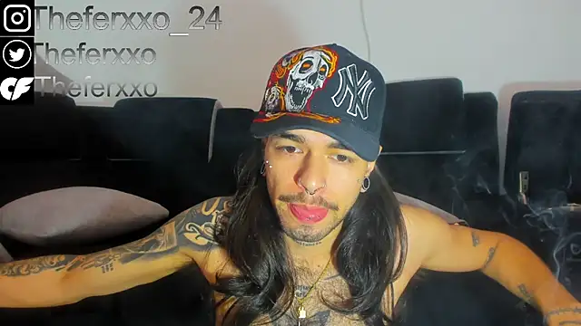 Snapshot of Theferxxo_12 chatting on March 20, 2026, 7:41 pm Theferxxo 12 online show from March 20, 2026, 7:41 pm