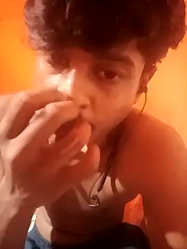 6yon online show from September 8, 2025, 7:46 pm