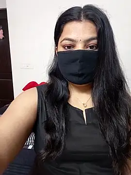 Snapshot of Aavya_007 chatting on May 12, 2026, 4:20 am Aavya 007 online show from May 12, 2026, 4:20 am