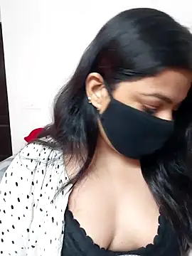 Snapshot of Aavya_007 chatting on May 14, 2026, 4:19 am Aavya 007 online show from May 14, 2026, 4:19 am