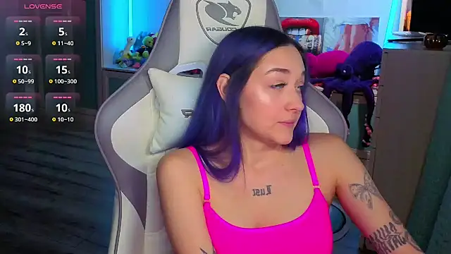 Im suka online show from December 5, 2025, 3:26 am