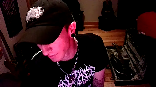 Snapshot of LEVIATHANX666 chatting on March 10, 2026, 4:06 am LEVIATHANX666 online show from March 10, 2026, 4:06 am