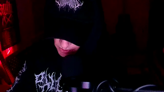 Snapshot of LEVIATHANX666 chatting on April 10, 2026, 7:24 am LEVIATHANX666 online show from April 10, 2026, 7:24 am