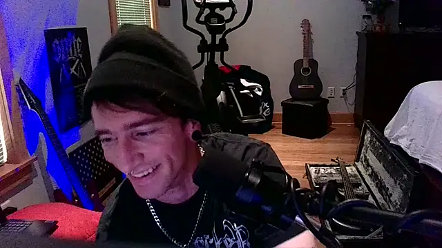 Snapshot of LEVIATHANX666 chatting on April 10, 2026, 7:29 pm LEVIATHANX666 online show from April 10, 2026, 7:29 pm