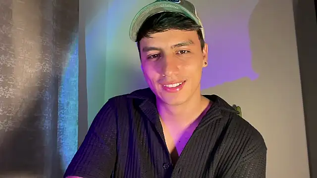 ErosVale online show from July 19, 2026, 2:37 am