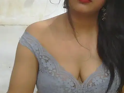 Snapshot of POOJA_199 chatting on November 9, 2025, 6:55 am POOJA 199 online show from November 9, 2025, 6:55 am
