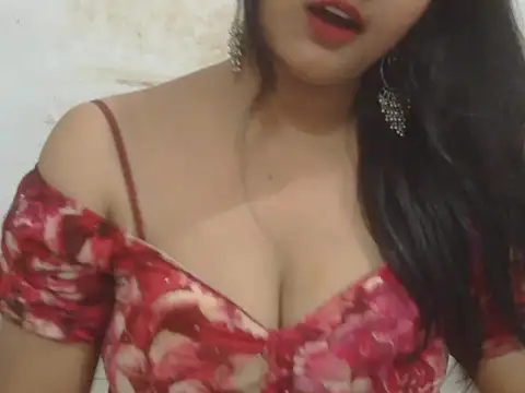 Snapshot of POOJA_199 chatting on May 20, 2026, 8:09 am POOJA 199 online show from May 20, 2026, 8:09 am