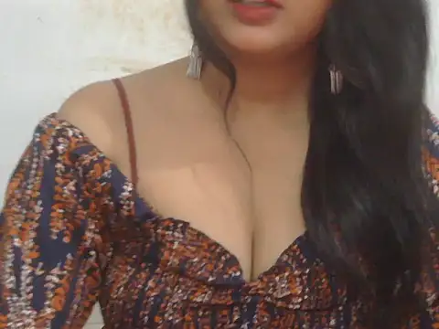 Snapshot of POOJA_199 chatting on June 2, 2026, 7:10 am POOJA 199 online show from June 2, 2026, 7:10 am