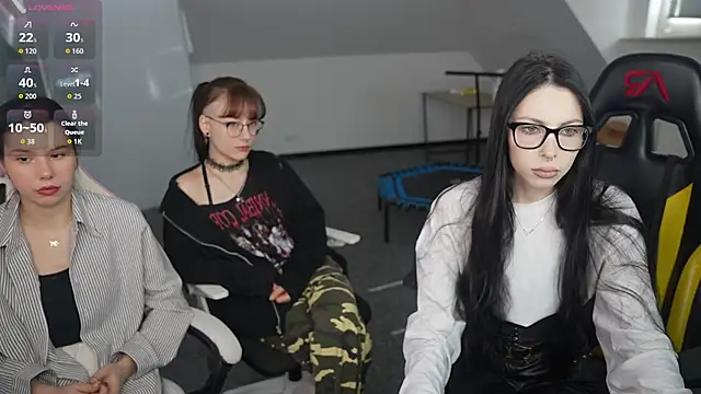 VivianSweet  online show from March 14, 2026, 11:26 am