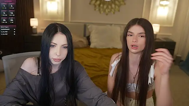 VivianSweet  online show from May 3, 2026, 2:34 pm