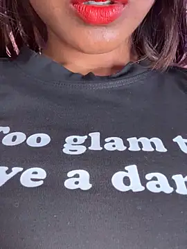 Snapshot of horny_nehaa chatting on November 19, 2025, 12:16 pm horny nehaa online show from November 19, 2025, 12:16 pm