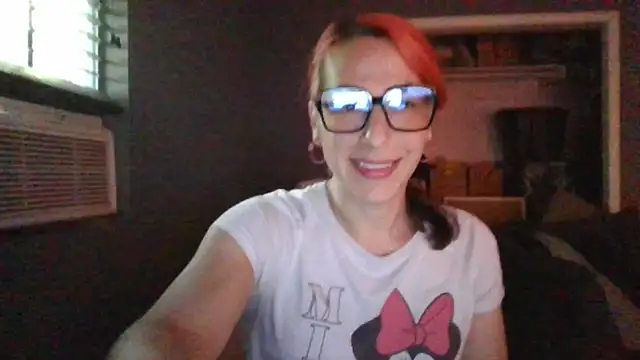 mayra mayhem online show from April 15, 2026, 3:19 pm