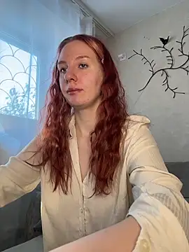 Snapshot of Hera_Mark chatting on November 5, 2025, 3:39 am Hera Mark online show from November 5, 2025, 3:39 am