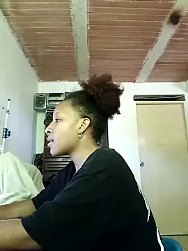 Snapshot of Euphoria_07 chatting on September 10, 2025, 6:19 pm Euphoria 07 online show from September 10, 2025, 6:19 pm