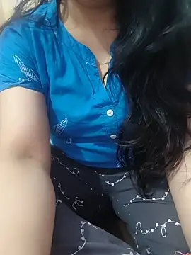 roshni agrawal0 online show from July 2, 2026, 6:41 am