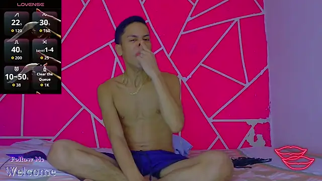 dylan apol0 online show from December 16, 2025, 5:01 am