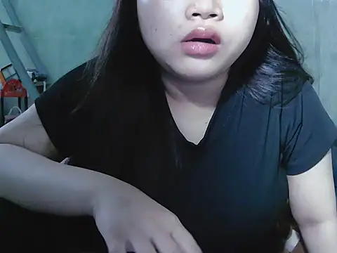 Lily3322 online show from March 31, 2026, 1:11 pm