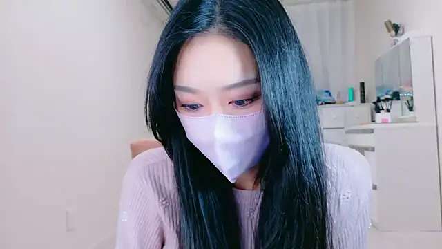 ramuchan desu online show from October 29, 2025, 12:35 am