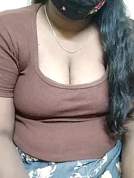 Pavani-Sexy online show from November 19, 2025, 4:01 am