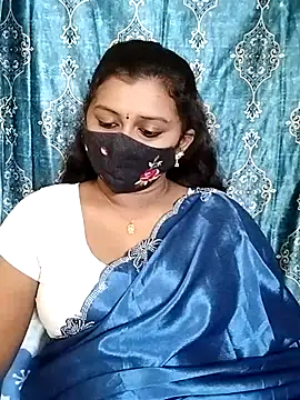 Pavani-Sexy online show from February 1, 2026, 4:27 pm