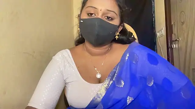 Pavani-Sexy online show from February 24, 2026, 4:27 pm