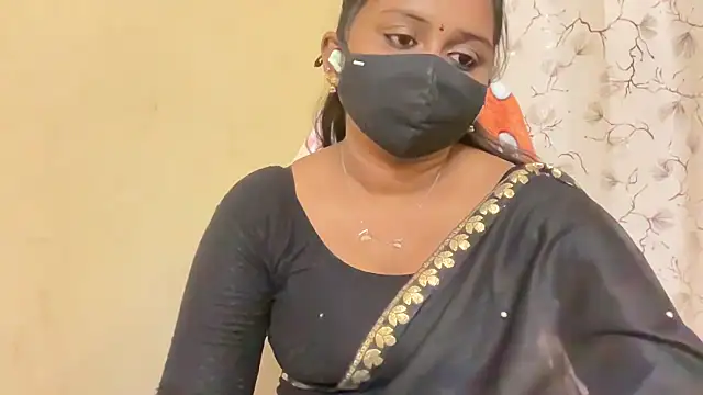 Pavani-Sexy online show from April 9, 2026, 6:57 pm