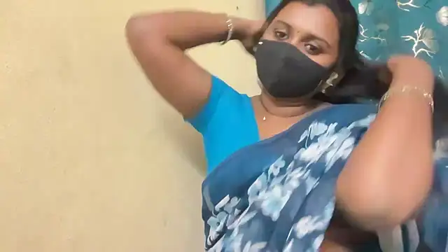 Pavani-Sexy online show from April 19, 2026, 8:24 am