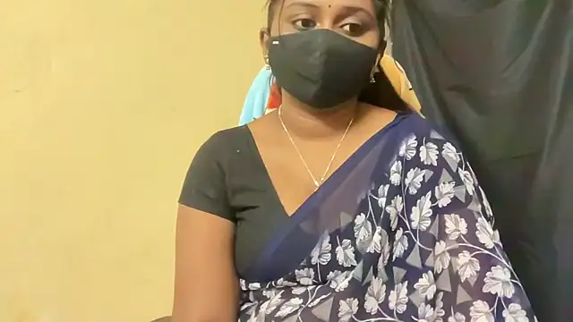 Pavani-Sexy online show from April 23, 2026, 5:59 pm